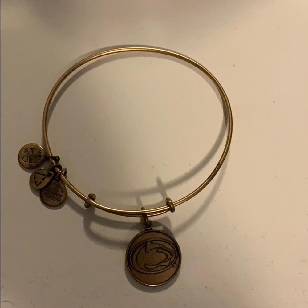Alex and ani penn state bracelet